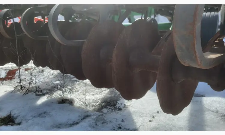 Продаж Дисковий глибокорозпушувач John Deere 2720 Disk Ripper - фото № 12