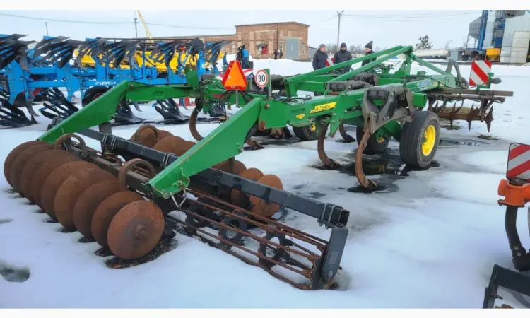 Продаж Дисковий глибокорозпушувач John Deere 2720 Disk Ripper - фото № 9