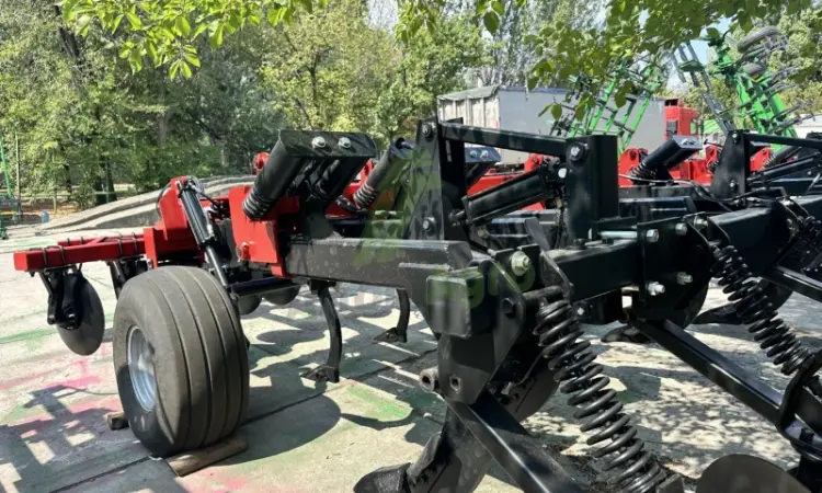 Глубокорыхлитель Case IH Ecolo-Tiger 530 - фото № 10