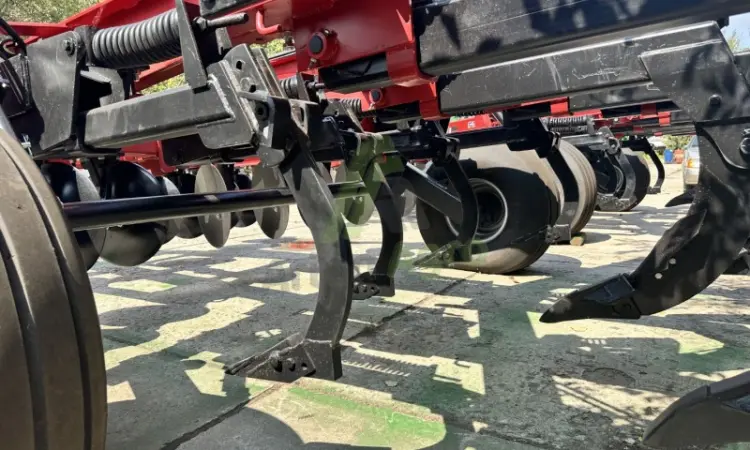 Глубокорыхлитель Case IH Ecolo-Tiger 530 - фото № 6