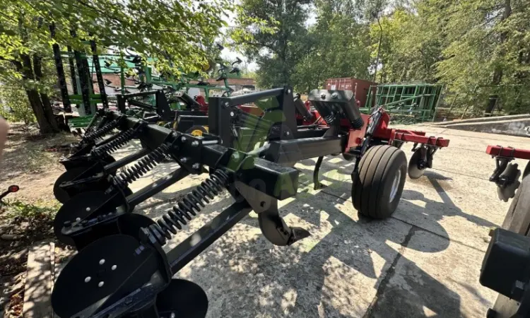 Глубокорыхлитель Case IH Ecolo-Tiger 530 - фото № 12