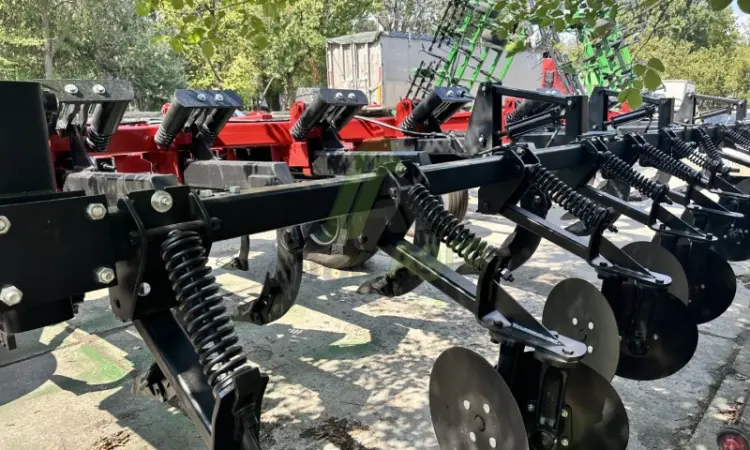 Глубокорыхлитель Case IH Ecolo-Tiger 530 - фото № 11
