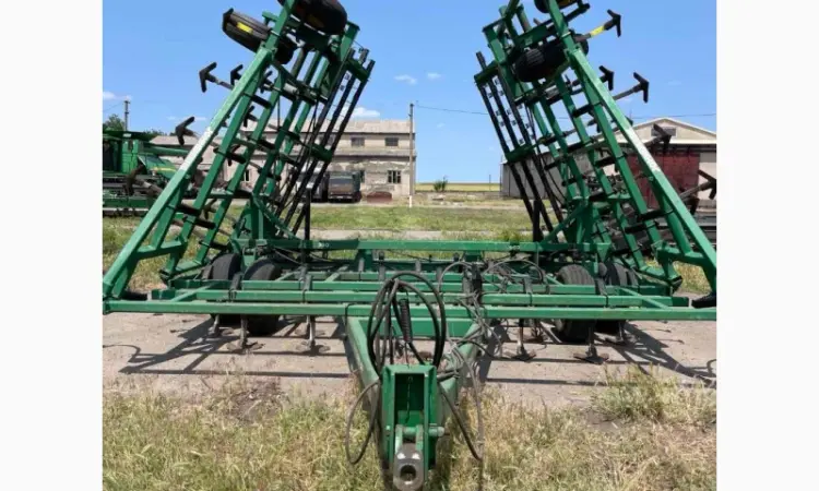 Культиватор John Deere 960 на 10 - фото № 1