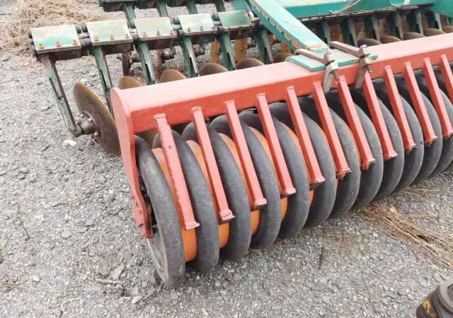 Борона дискова навісна Amazone Catros 6001 - фото № 7