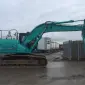 Гусеничный экскаватор Kobelco SK210LC - фото № 16