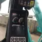 Гусеничный экскаватор Kobelco SK210LC - фото № 12