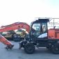 Колесный экскаватор Hitachi ZX170W-5B - фото № 1
