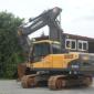 Гусеничный экскаватор Volvo EC 210 CNL - фото № 7