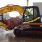 Гусеничный экскаватор JCB. Гусеничный экскаватор JCB JS 220LC - фото № 18