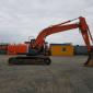 Спецтехника. Гусеничный экскаватор Hitachi Zaxis 210 LC-3 - фото № 2