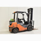 Вилочный погрузчик Toyota 02-8FGF25. Газовый погрузчик - фото № 3