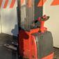 Самоходний електроштабелер Linde 12L 2015 року 932 мотогодини - фото № 1