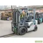 Дизельный вилочный погрузчик Nissan YL02A25 на 2.5 тонны - фото № 2