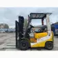 Вилочный погрузчик TCM FG15T9H с кареткой бокового смещения - фото № 1