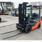 Навантажувач кара 1.8т. Toyota 02-8FGF18 2013 року 3750 мг в наявності - фото № 2