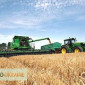 Уборка урожаю комбайнами в Одесі - фото № 1