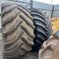 Бу шины 800/65r32 Alliance и BKT - фото № 1