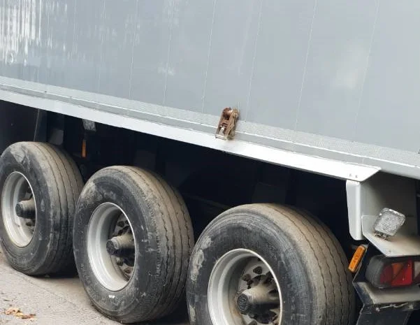 2012 Полуприцеп самосвал Wilcox (Англія) 60м3 Свіжий! Входять європалети! 2 підйомні осі- фото № 3