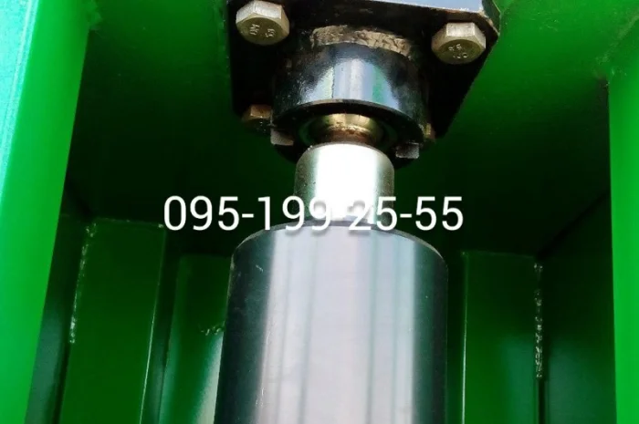 Напівпричіп 1ПТС-9; вісь (балка) 1ПТС-9; запчастини 1ПТС-9- фото № 4