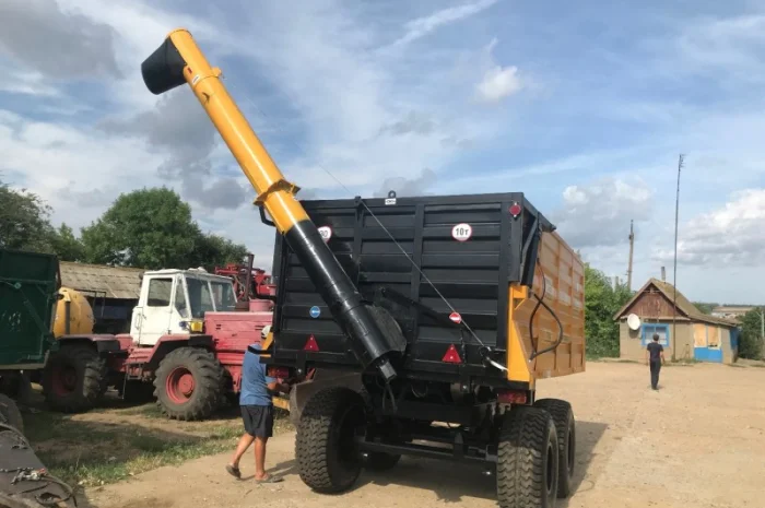 ПТС-10 (зерновоз)- фото № 1