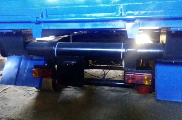 Продам тракторный прицеп 1 ПТС-9 зерновоз- фото № 3