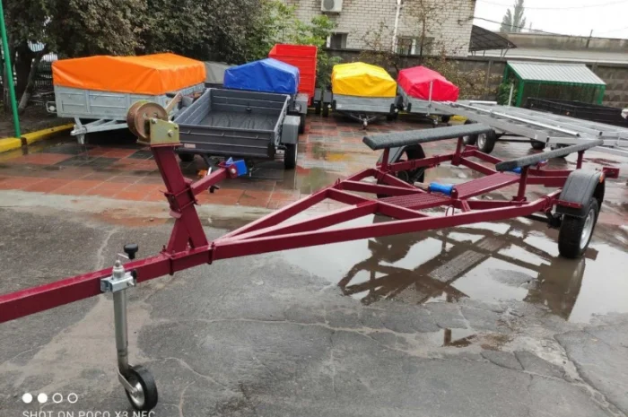 Новй легковой прицеп Лев под Катер- фото № 2