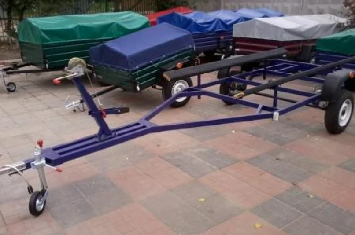 Легковой прицеп Лев под Казанку- фото № 1