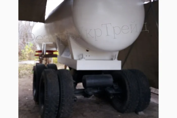 Купить полуприцеп цистерну- фото № 3