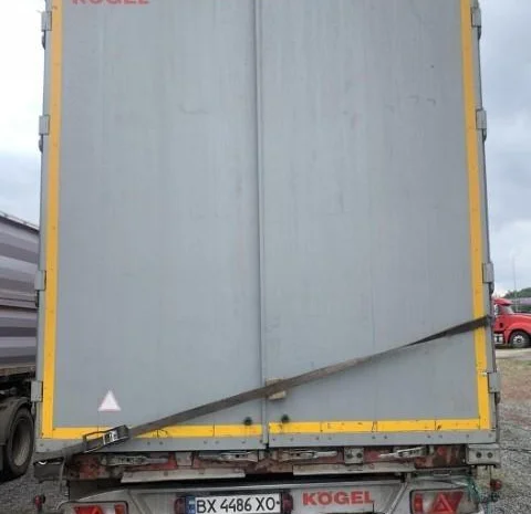 Напівпричіп - тентований KOEGEL S24 2011 р.в- фото № 3