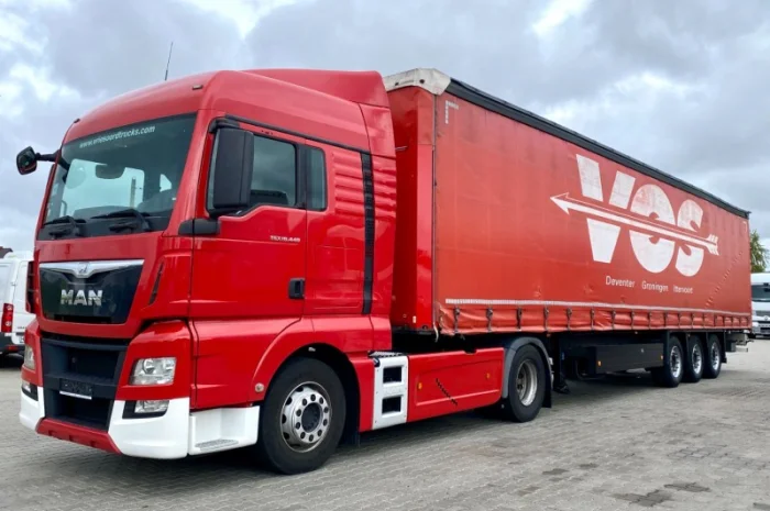 Продаж тентованого напівпричепа Schmitz 2014 року- фото № 1