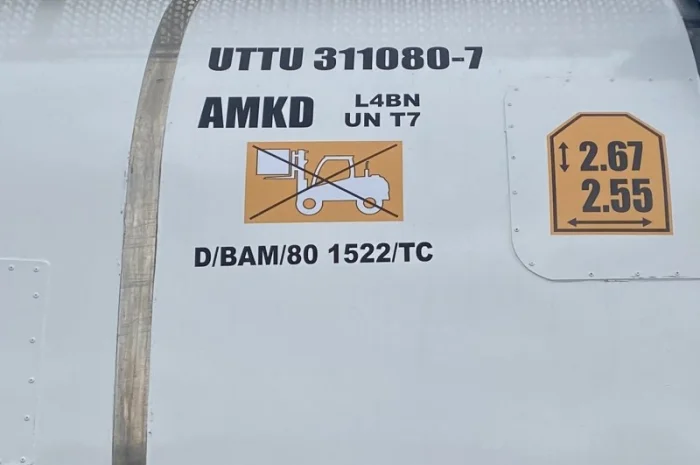 Ізотермічний танк контейнер з паровим підігрівом Van Hool Tank Container -2003 рік- фото № 12