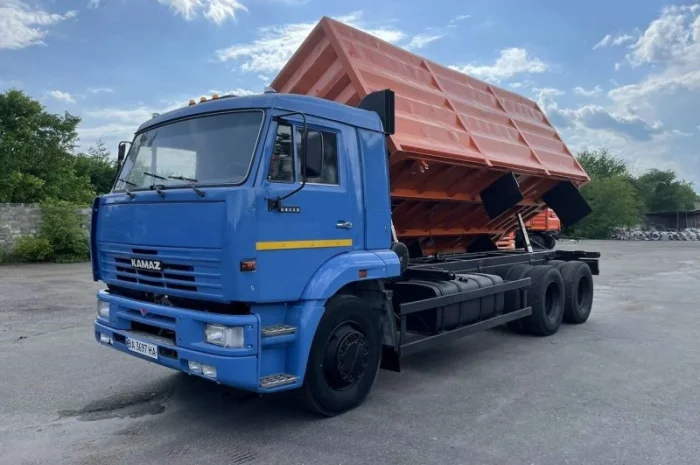 Сомоскид КамАЗ 65115 2013р зерновоз- фото № 1