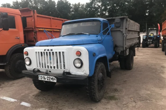 Грузовик-самосвал САЗ 3507- фото № 1