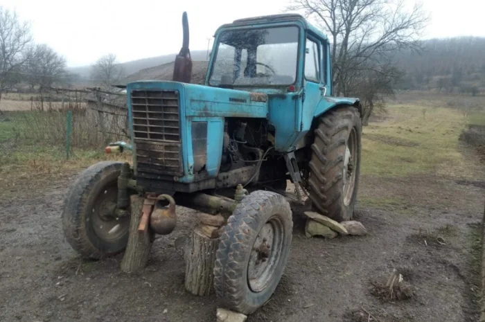 Трактор МТЗ-80 з навісним обладнанням- фото № 16