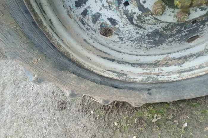 Трактор МТЗ-80 з навісним обладнанням- фото № 13