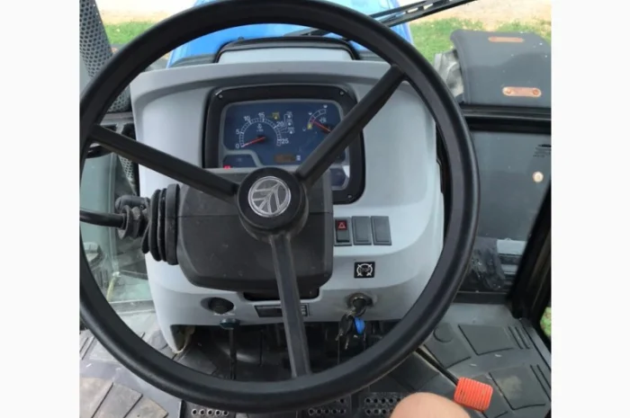 Трактор New Holland TD-5.110- фото № 7