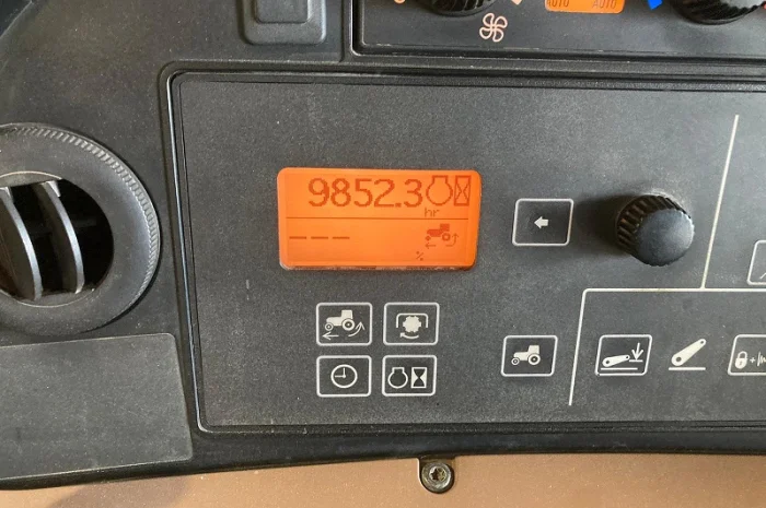 Трактор John Deere 8430 Рік випуску 20010 Трансмісія Powеrshift- фото № 6