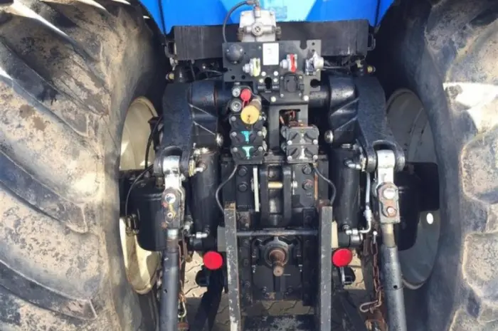 Трактор New Holland T8.360 Ultra Command- фото № 5