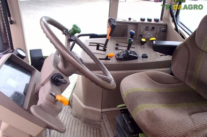 Трактор john deere 6230 (2011)- фото № 7