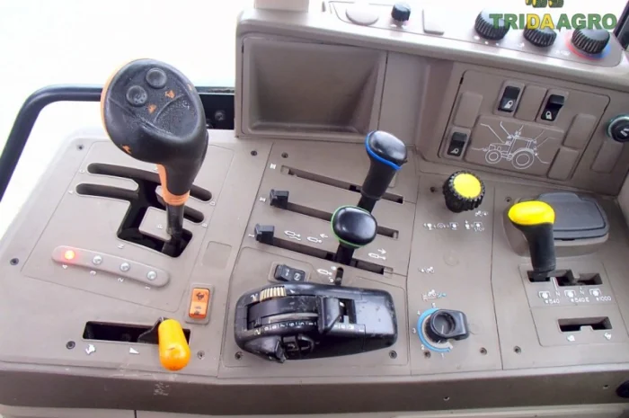 Трактор john deere 6230 (2011)- фото № 8