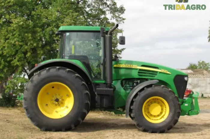 Трактор John Deere 7820 (2005)- фото № 5