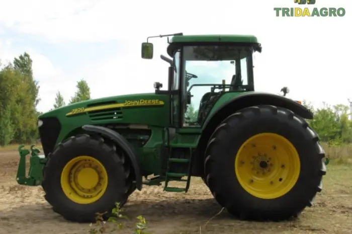 Трактор John Deere 7820 (2005)- фото № 8