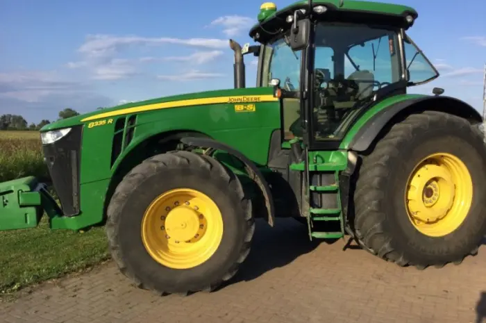 John Deere 8335R- фото № 3