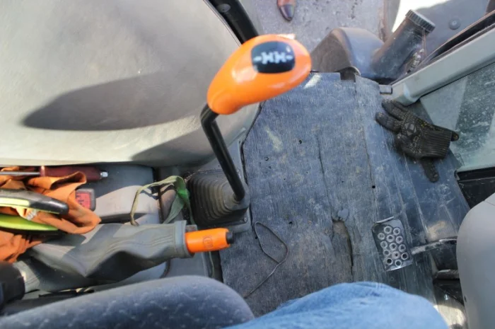 Трактор колісний Deutz-Fahr 115G- фото № 8