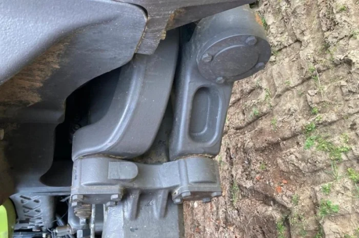 Трактор Claas AXION 920 CMATIC- фото № 5