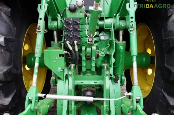 Трактор john deere 8400 (1997)- фото № 13