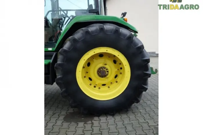 Трактор john deere 8400 (1997)- фото № 16