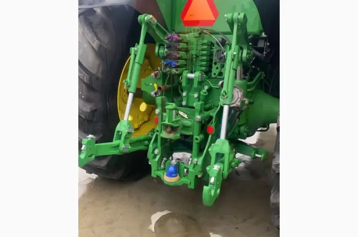 John Deere 8335R Трактор- фото № 3