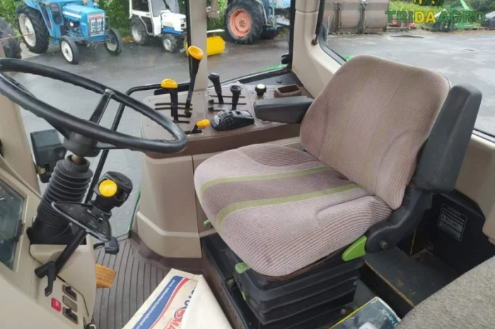 Трактор john deere 6220 (2004)- фото № 4