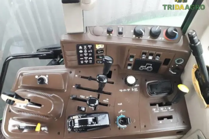 Трактор john deere 6920 (2004)- фото № 5